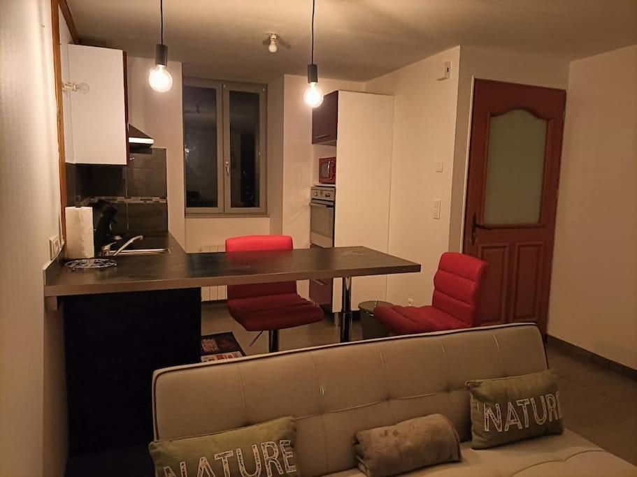 La Maison Du Bonheur Saint-Germain-Laval  Bagian luar foto